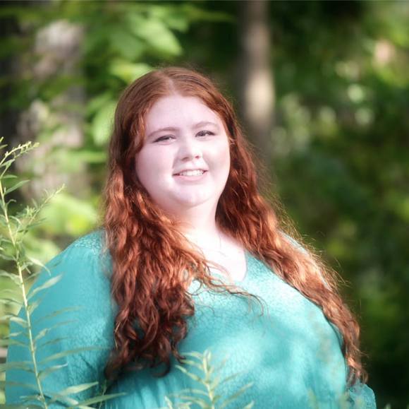 Meet your Posher, Emma - Picture 1 of 1